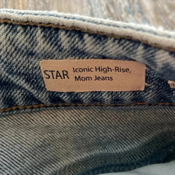 * NWOT* Mavi | Star Iconic High-Rise Mom Jeans - Picture 10 of 13